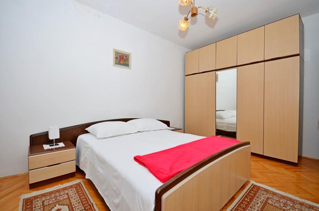 Apartments Marija Near Center Vodice Bagian luar foto
