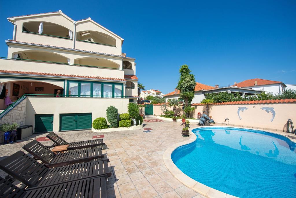 Apartments Marija Near Center Vodice Bagian luar foto