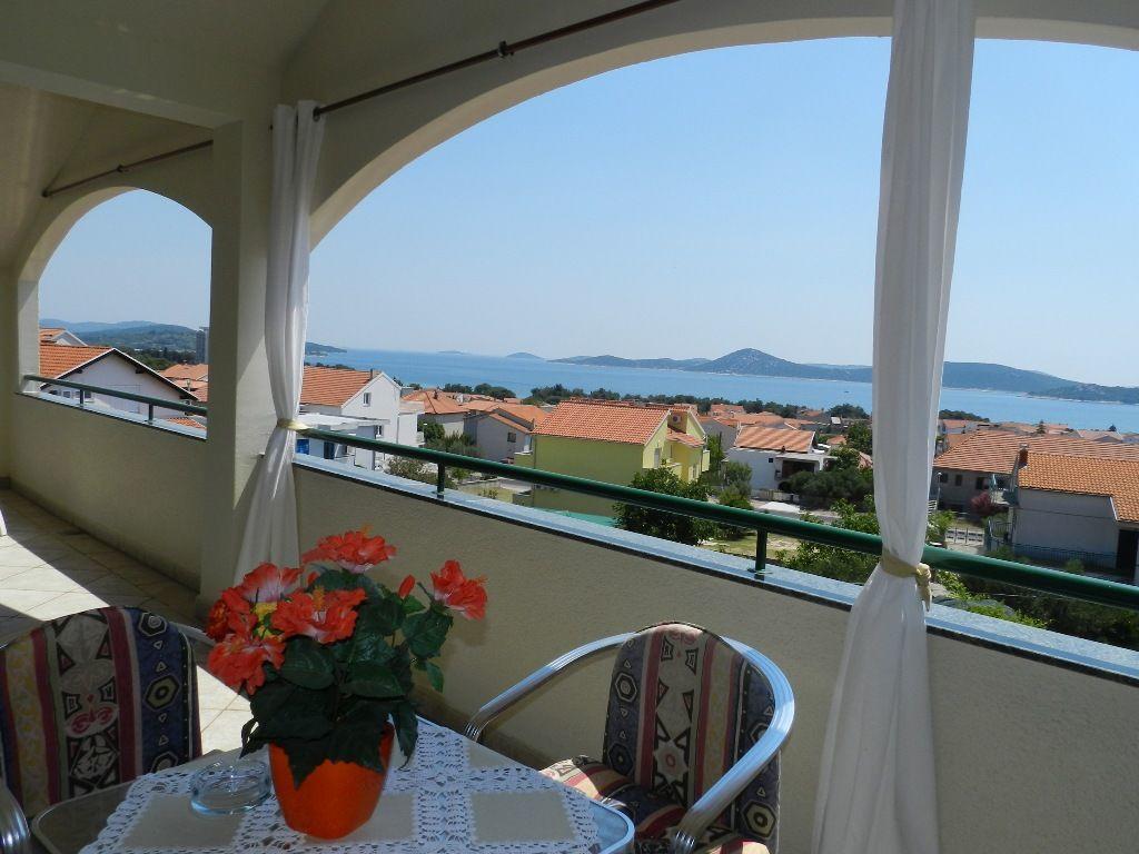 Apartments Marija Near Center Vodice Bagian luar foto