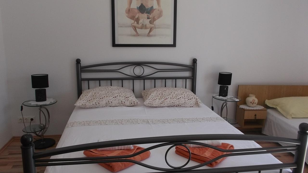 Apartments Marija Near Center Vodice Ruang foto